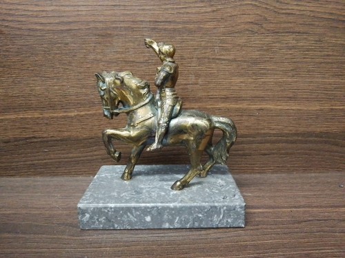Vintage figure marble base - figure,