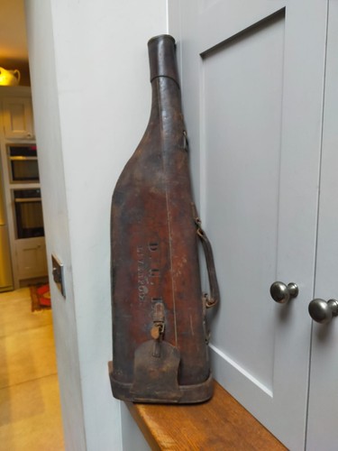Antique leather shoulder of - antique,