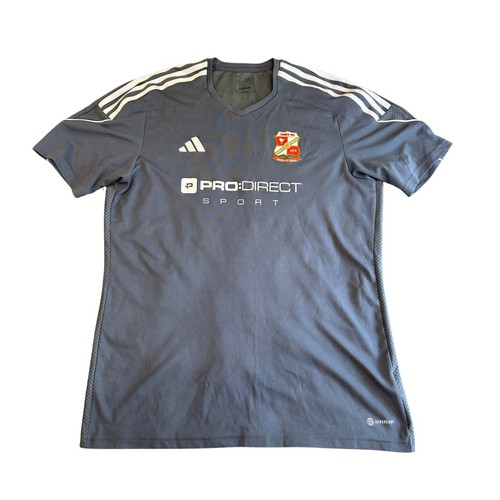 Swindon town training football - swindon,