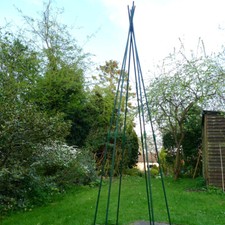 GardenSkill Pea and Bean Wigwam - Garden Support Frame Kit for climbing plants