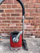 Miele Vacuum Cleaner Cylinder Cat & Dog TT5000 300-2200w No Attachments