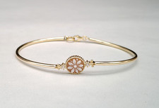 Women's Rigid Cameo Bracelet