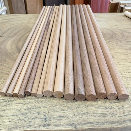 Walnut dowel 10mm - x, 300mm