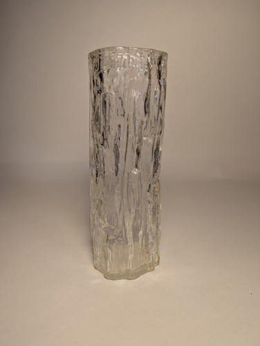 Vintage glass vase - vase-, bark