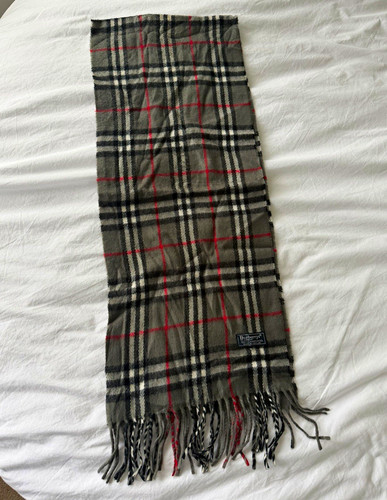 Burberrys 100 lambswool grey - burberrys,