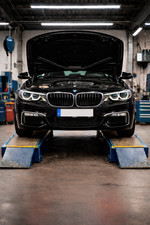 BMW 8 Series M60B40 Engine