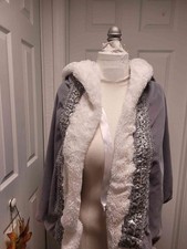 Ladies Victorian half-cape in