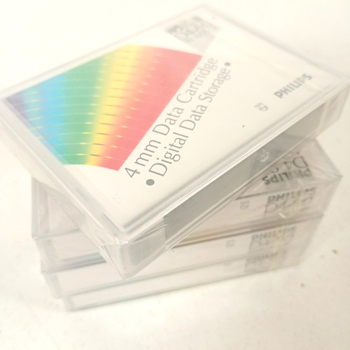 Sealed philips d490 data - 4,