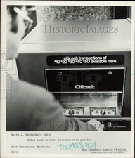 Press Photo Robot Bank Teller Machine - lrb37529