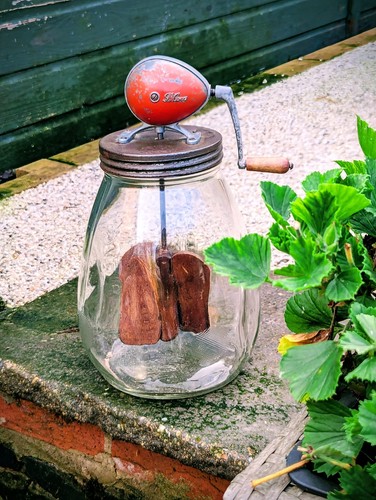 Vintage blow butter churn n60 - vintage,