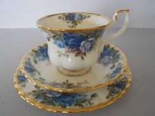 Royal Albert Moonlight Rose
