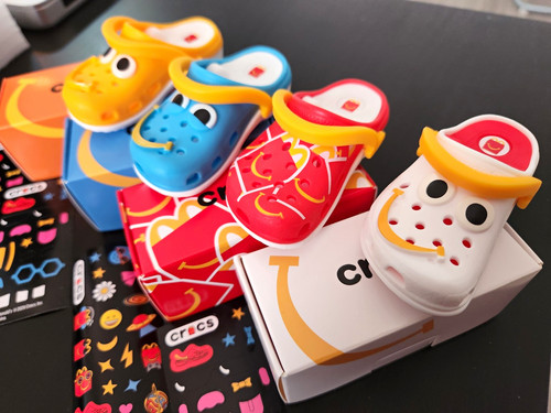 Mcdonald crocs happy - mcdonald's,