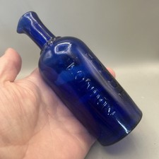 BEAUTIFUL SMALL VICTORIAN INK BOTTLE WITH A HAND TOOLED POURING LIP HYDE LONDON