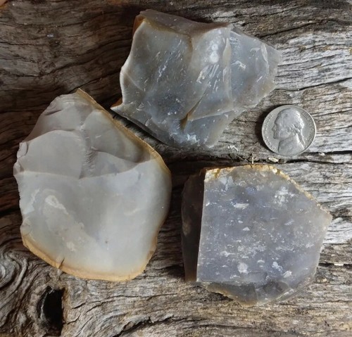 Flint chert fire starting - chert,