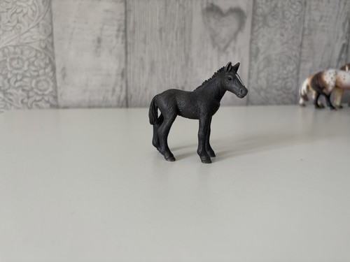 Retired schleich horse - [retired],
