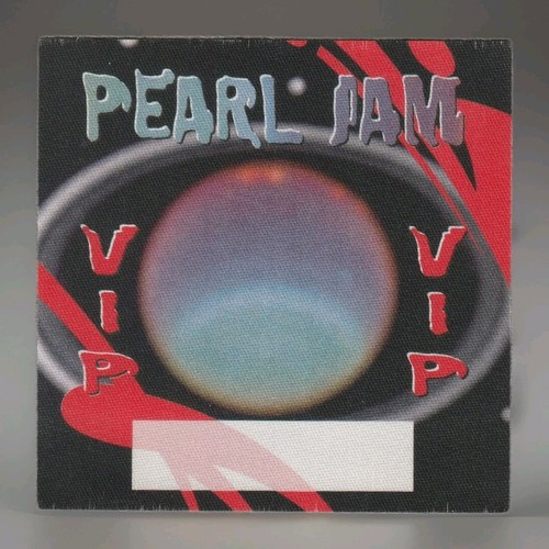 Pearl jam backstage - pearl,