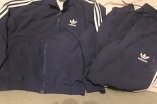Vintage 1990s Adidas D5 F174 navy retro old school  Full tracksuit size 38/40  