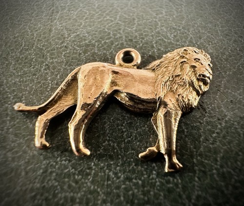 Rare 9ct solid - solid, yellow