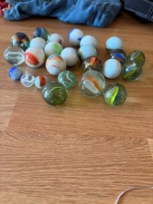 VINTAGE mixed LOT OF GLASS MARBLES COLLECTABLE