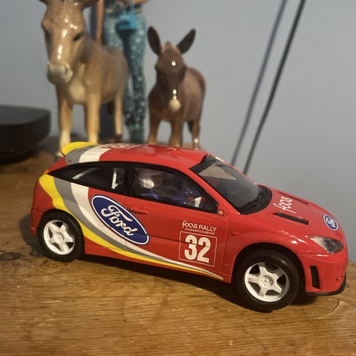 Scalextric ford focus wrc - scalextric,
