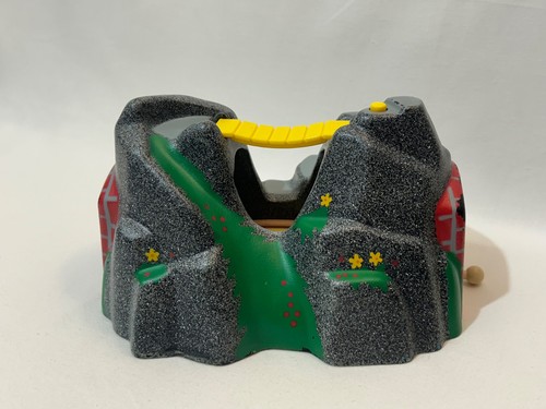 Brio adventure tunnel 33481 - brio,