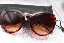 AVON ROUND ANGLED SUNGLASSES -