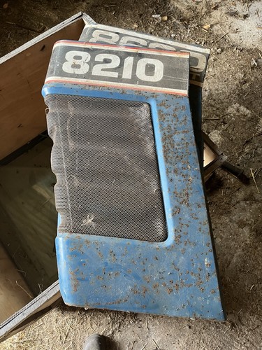 Ford 8210 side - rh,