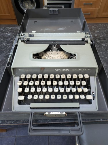 Vintage remington travel riter - vintage, travel-riter
