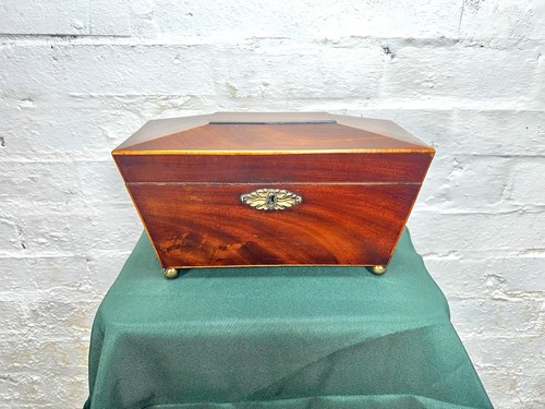 Georgian sarcophagus shaped - a,