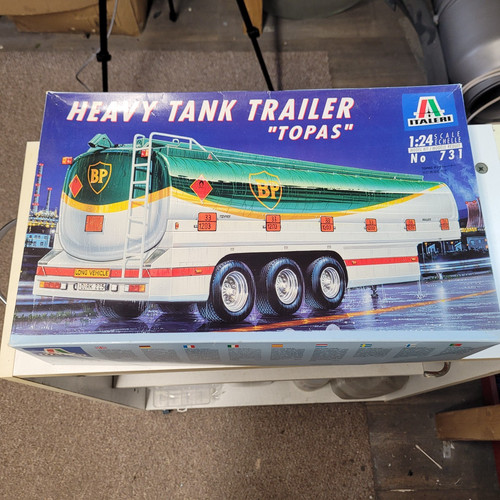 Italeri heavy tank - 1/24,