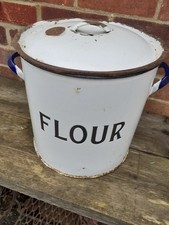 ENAMEL FLOUR BIN, DISTRESSED /