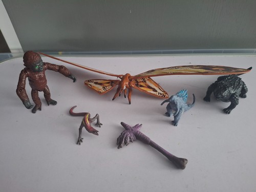 Godzilla kong mini figures - mini,