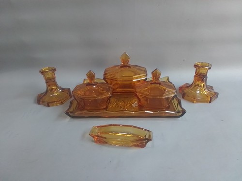 1930s vintage art deco golden - art,