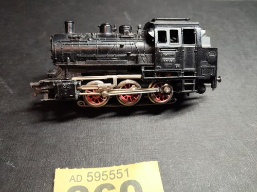 Marklin 3 rail locomotive - marklin, `ho`