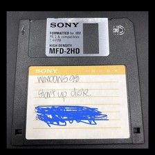 Vintage Computing Windows 98 Set Up Floppy Disk -1.44 Mb Diskette - (Home Label)