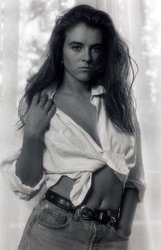 Elizabeth hurley glossy photo - glossy,