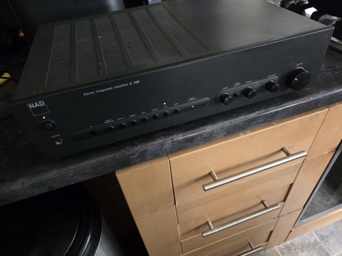 Nad 320 stereo - stereo, integrated