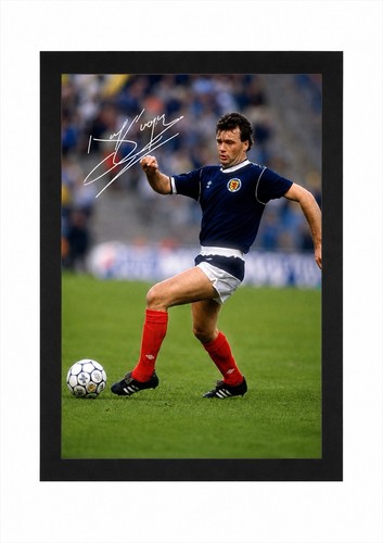 Davie cooper signed - davie,