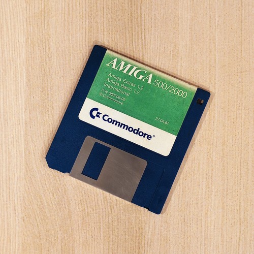 Amiga 500 2000 extras - amiga,