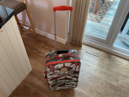 Mini boden shark design - mini,