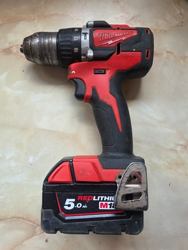 Milwaukee m18 cblpd 402c - milwaukee,