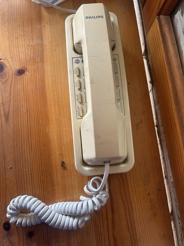 Vintage retro cream - vintage, bt