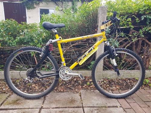Retro vintage 1998 - 1998, gt