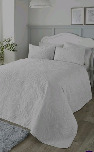 Next serene white - white, quilte