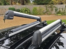 Genuine Volvo Ski Rack and Thule Roof Bars For Universal Roof Rails with keys