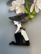 Fab Elegant and Classy Lady