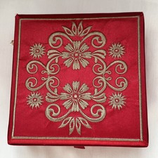 Jewellery Box For Rings Earrings&Necklaces,Red Finish Embroidery On Lid