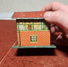 Tinplate O Gauge Station