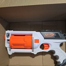 Nerf N-Strike White Maverick
