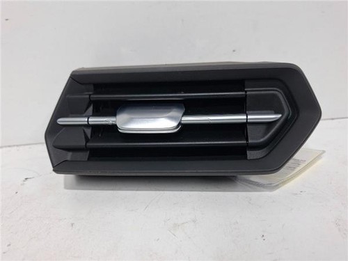 8y1820901a left vent - 8y1820901a, audi